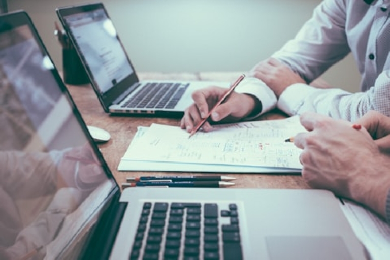 Designing Scalable AI Data Centers: Key Considerations for 2025